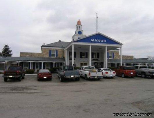 Manor Motel Minooka Exterior photo