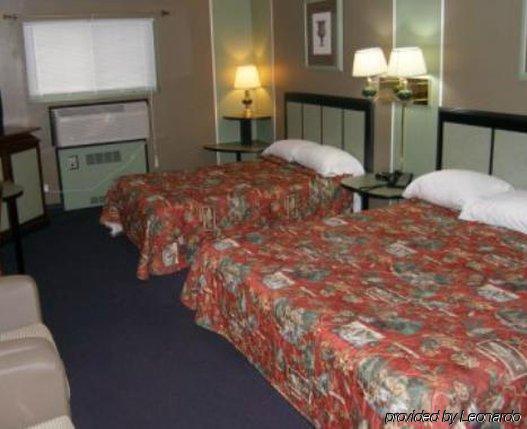 Manor Motel Minooka Room photo